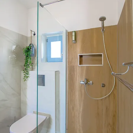 Glyfa Village 아파트 드리오스