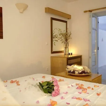 Glyfa Village Apartment Drios